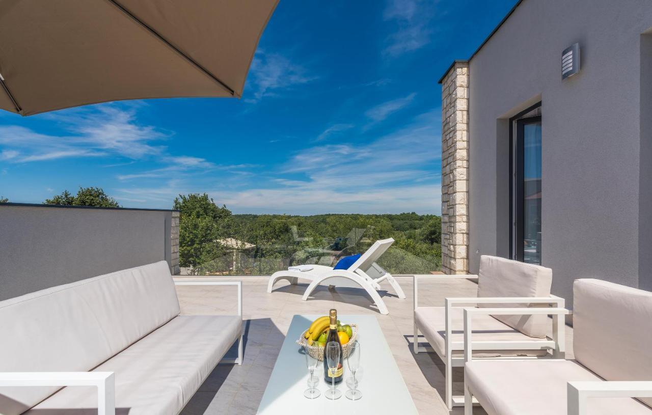 Villa Selest Umag Exteriör bild